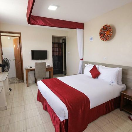 67 Athi Hotel Athi River Екстер'єр фото
