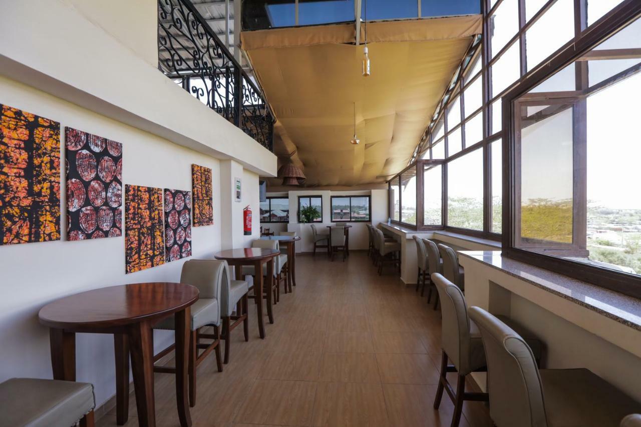 67 Athi Hotel Athi River Екстер'єр фото